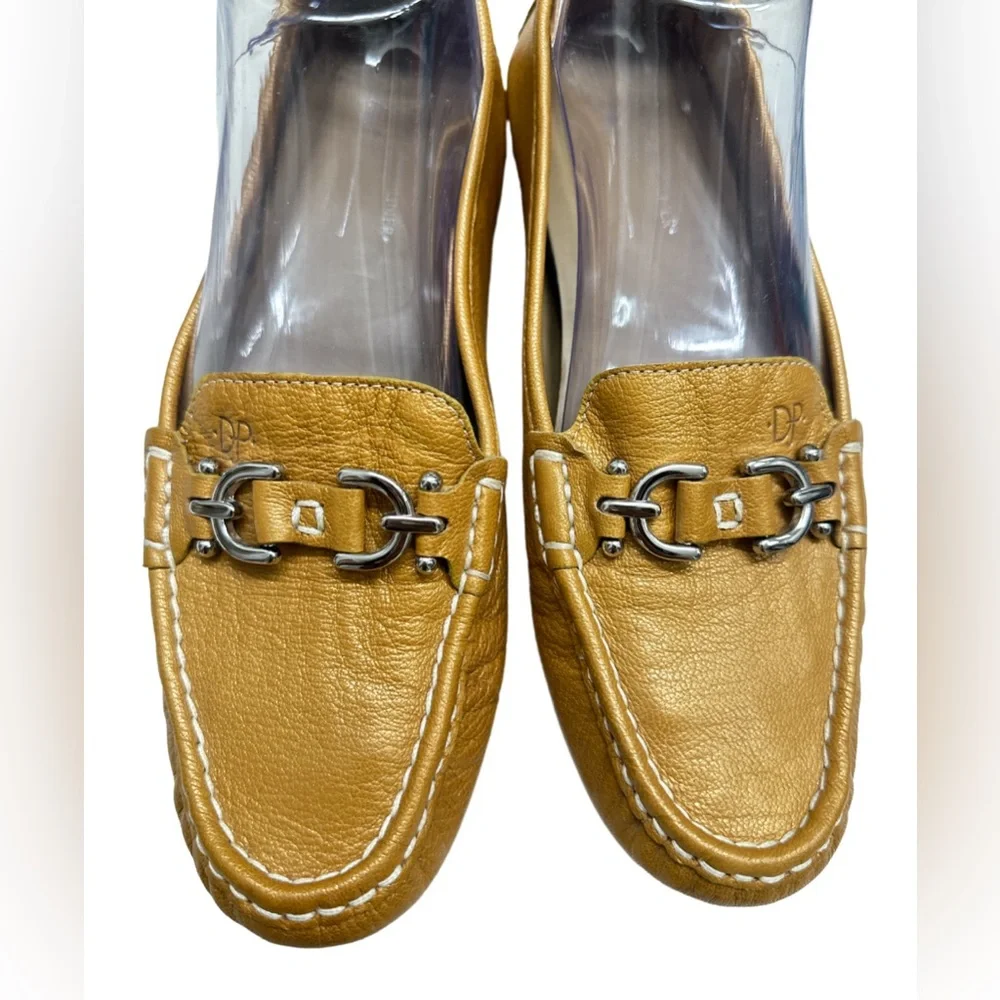 Donald J Pliner Viky Women’s ~Size 8M~ Mustard Color Loafers Flat Slip On Shoes